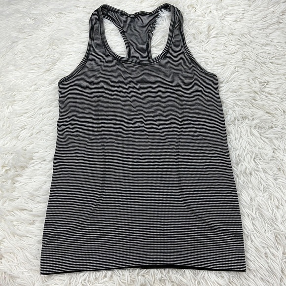 Lululemon Swiftly Tech Racerback Hyper Stripe Black - Picture 1 of 4